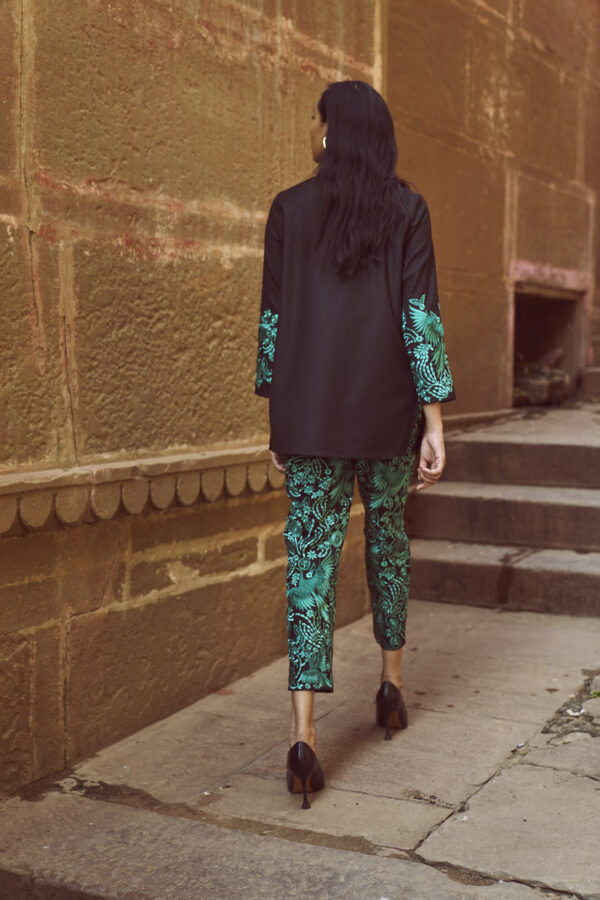 Gara Stitch Cuff & Pant Set - Image 16