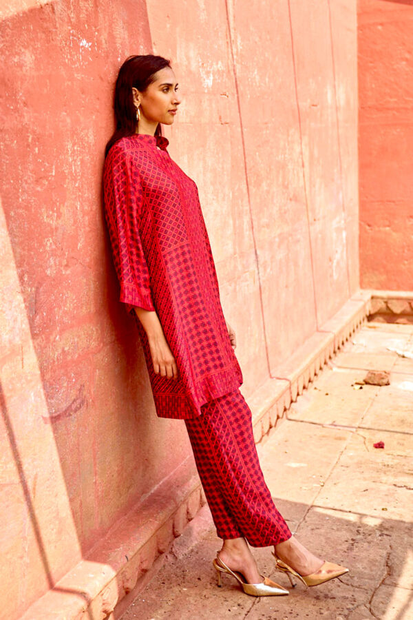 Rattan Printed Top - Image 12