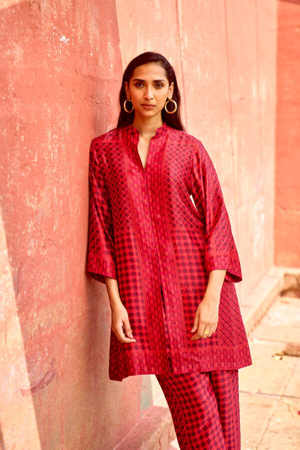 Rattan Printed Top - Image 8