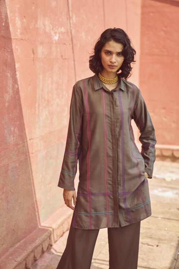 Geometric Embroidered Pant Set - Image 12