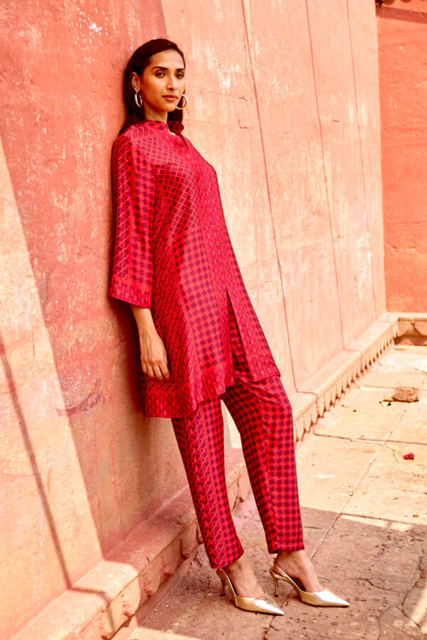 Rattan Printed Top - Image 9