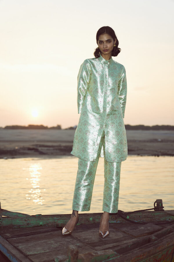 Structured Brocade Pant Set - Image 9