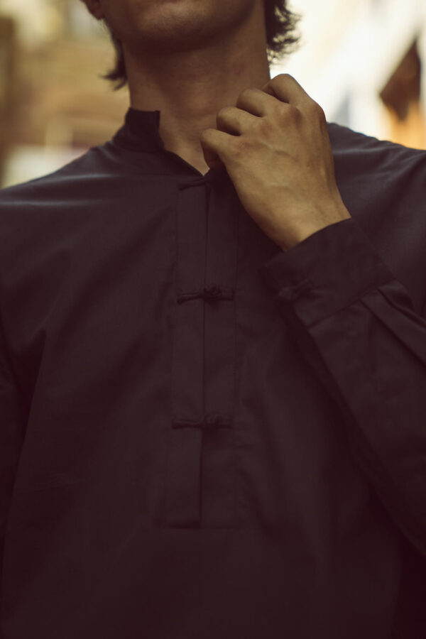 Knotted Button Popover Shirt - Image 14