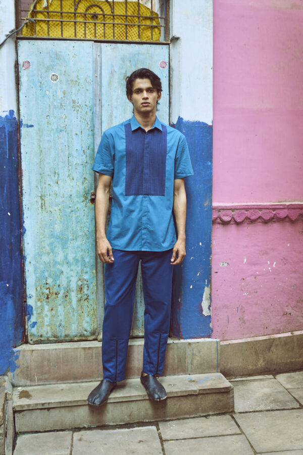 Half Sleeve Pintuck Bib Shirt - Image 4