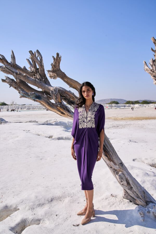 Embroidered Bib Kaftan - Image 11