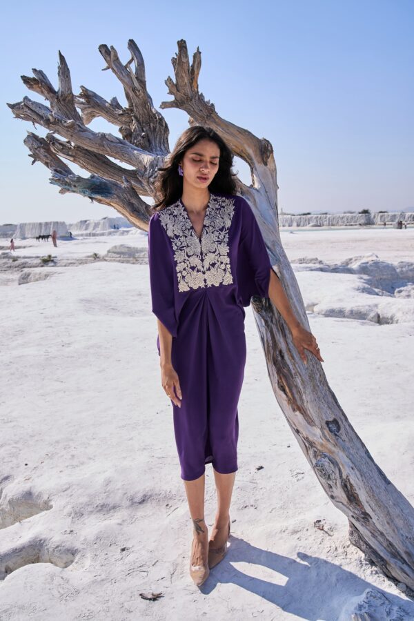 Embroidered Bib Kaftan - Image 15