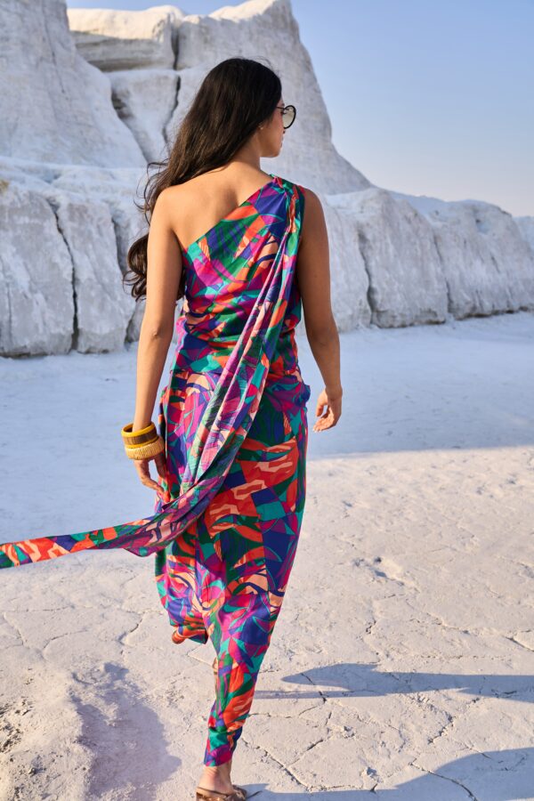 Abstract Printed Drape Top - Image 13