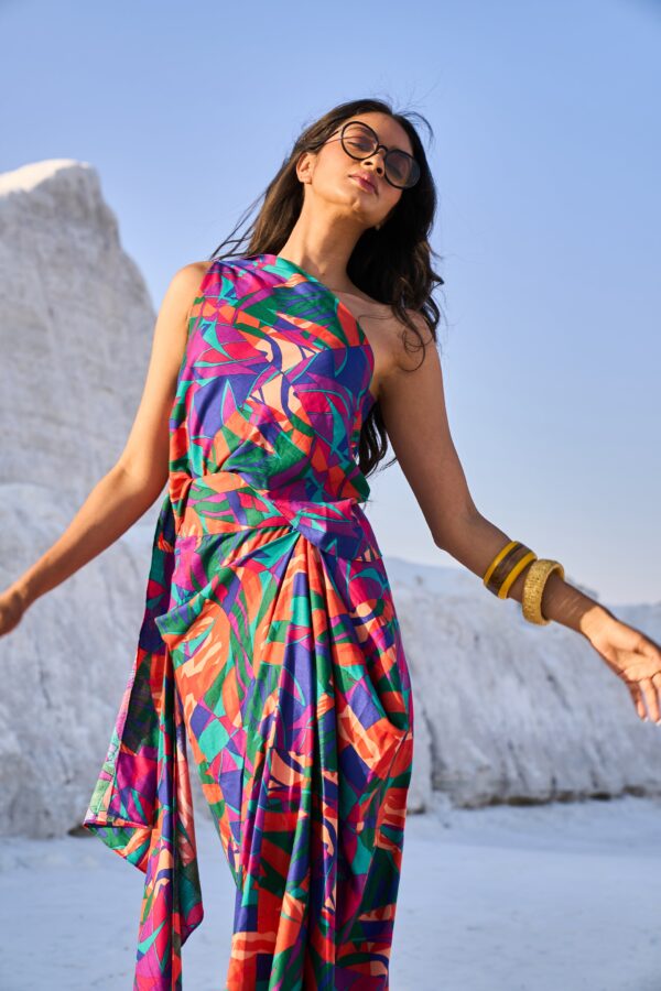 Abstract Printed Drape Top - Image 10