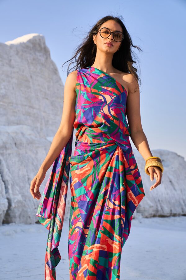 Abstract Printed Drape Top - Image 12