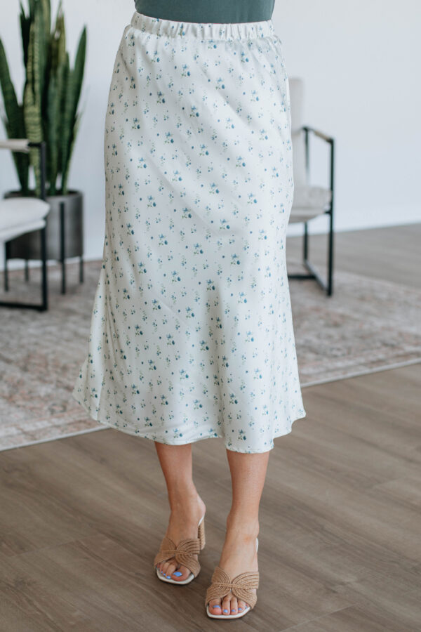 Denalia Floral Skirt - Image 3