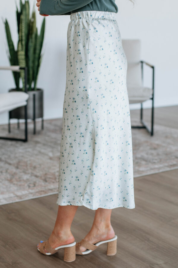 Denalia Floral Skirt - Image 8