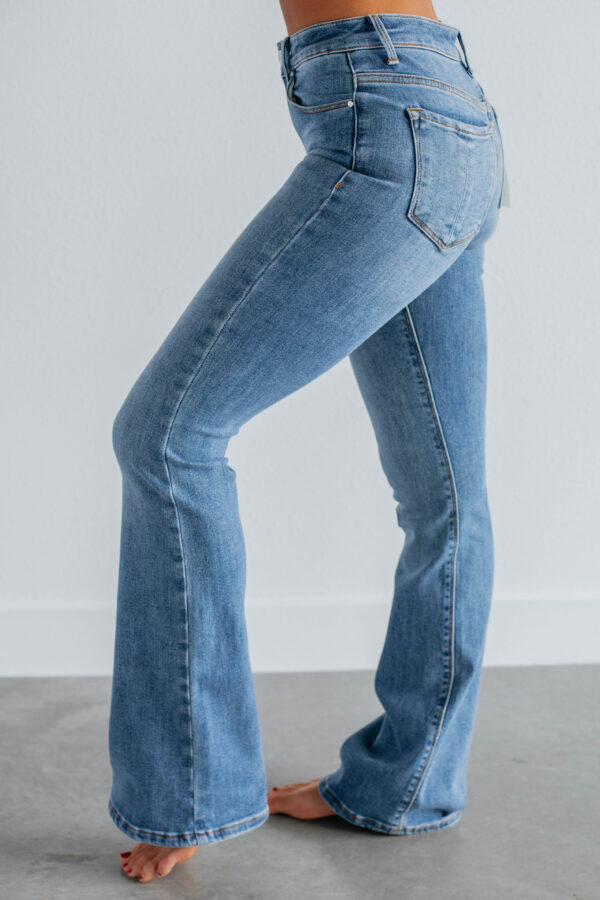 Dorian Risen Jeans - Medium Wash - Image 6
