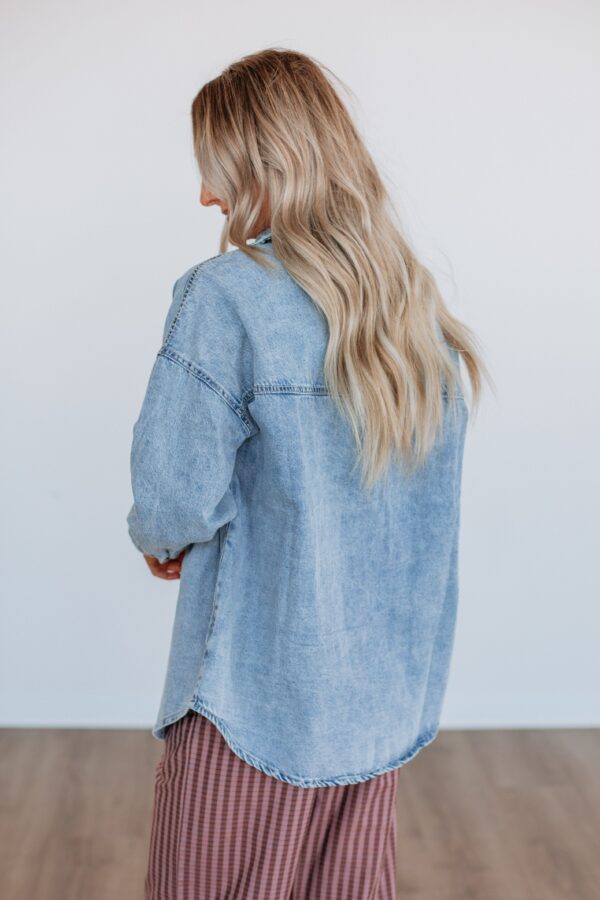 Grayson Risen Denim Shacket - Vintage Light Wash - Image 6