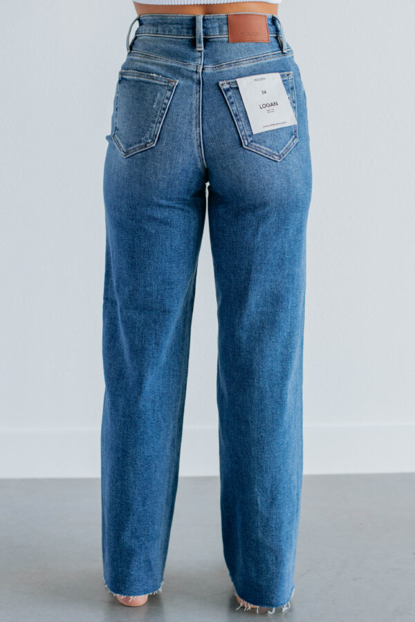 Logan Hidden Jeans - Medium Wash - Image 4