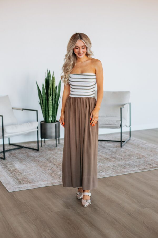 Tatia Contrast Dress - Image 5