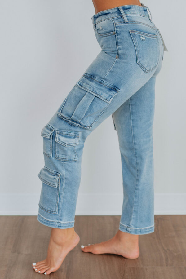 Tracey Hidden Cargo Jeans - Light Wash - Image 5