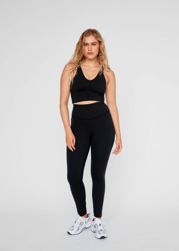 Inspire Movement Singlet - Black - Image 5