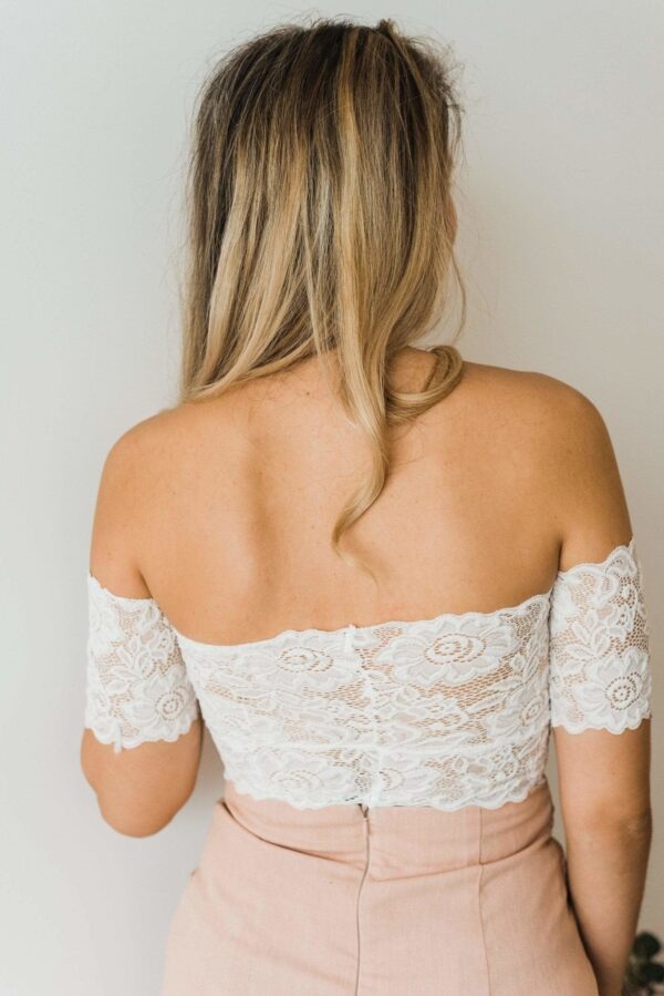 Ivy Off The Shoulder Crop - Image 44