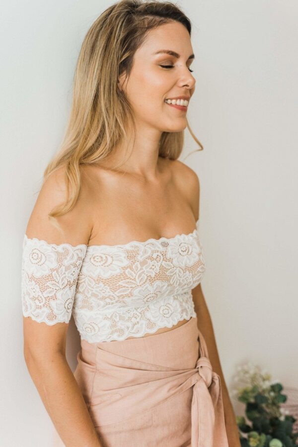 Ivy Off The Shoulder Crop - Image 15