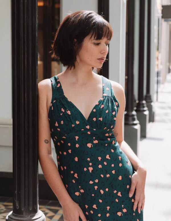 Joleen Dress Felidae in Satin Modal - Image 2