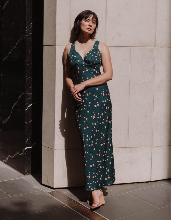 Joleen Dress Felidae in Satin Modal - Image 3