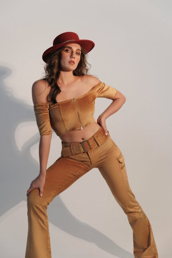 Low rise flared gold pants Nemesis - Image 5