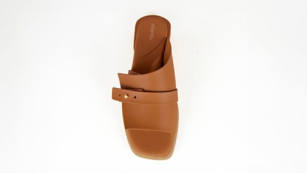 THE ASYMMETRIC SLIDE - Image 10