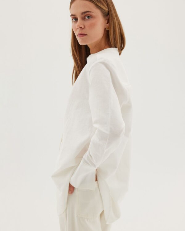 The Collarless Shirt | White - Image 2
