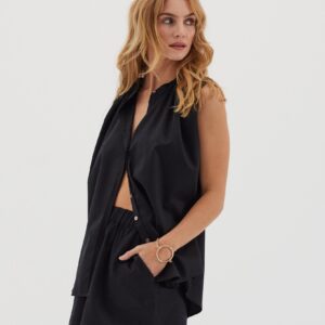The Giza Sleeveless Shirt | Black