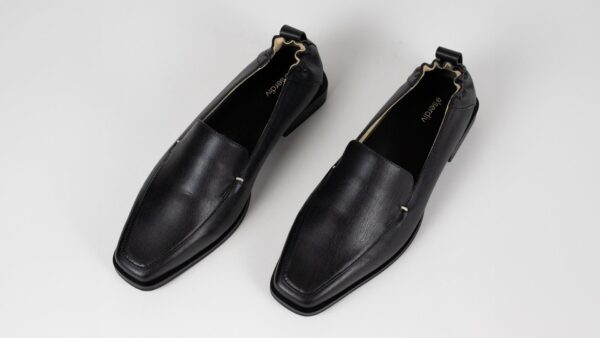 THE LOAFER - Image 6