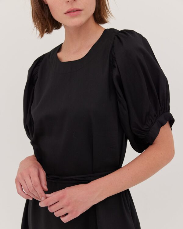 The Puff Sleeve Midi Dress | Black - Image 4