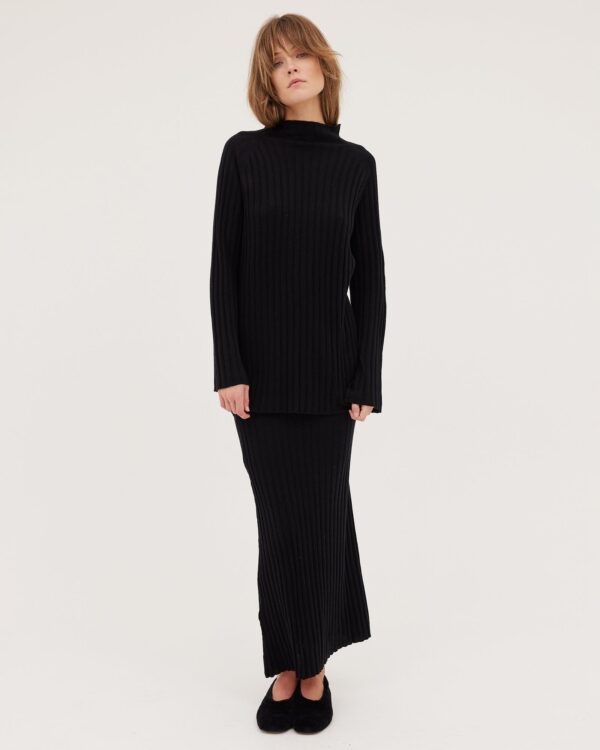 The Ribbed A Line Skirt | Black