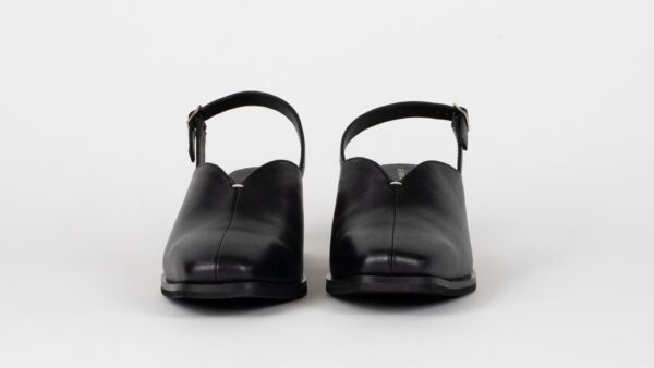 THE SLINGBACK V - Image 3
