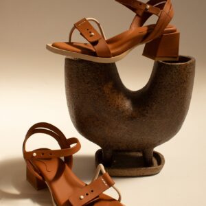 THE SQUOVAL SANDAL
