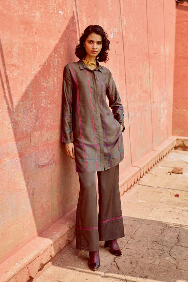Geometric Embroidered Pant Set - Image 4